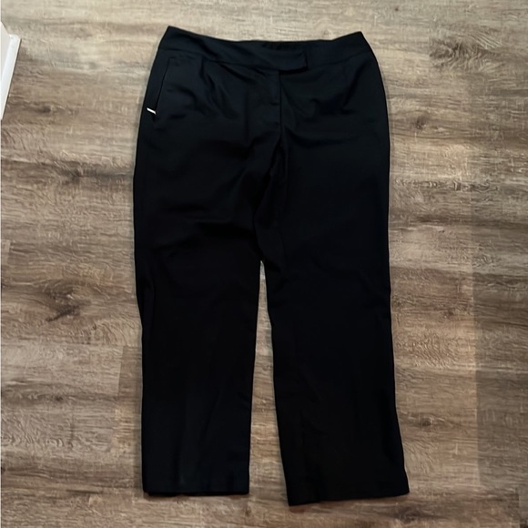 Nike Pants - Nike Women's Golf Pants size 8
